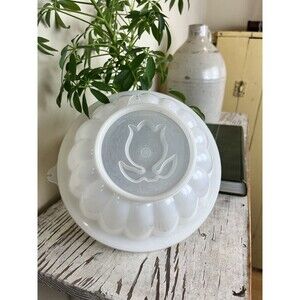 Vintage Flower Jello Mold Tupperware (3 Piece Set) / Country Kitchen / Summer